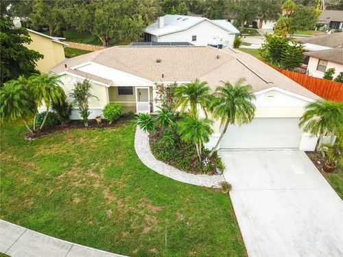 2547 Wood Oak Dr, SARASOTA, FL, 34232-6820 | Card Image