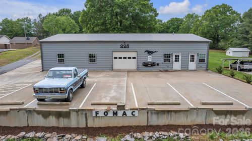 225 Nc Hwy 16 None N, Taylorsville, NC, 28681 | Card Image