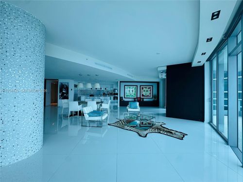 apt-6207-900 Biscayne Blvd, Miami, FL, 33132-1578 | Card Image