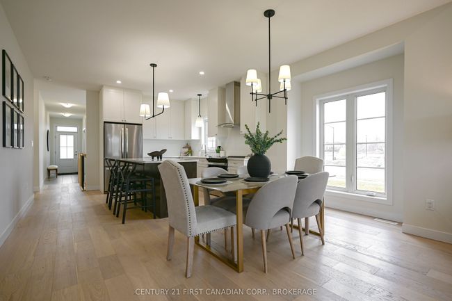 6709 Hayward Dr, House attached with 2 bedrooms, 2 bathrooms and 1 parking in London ON | Image 5