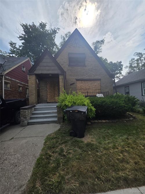 15766 Cruse St, Detroit, MI, 48227-3311 | Card Image