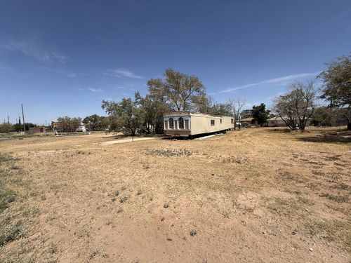1001 S Fort Worth, Midland, TX, 79701 | Card Image