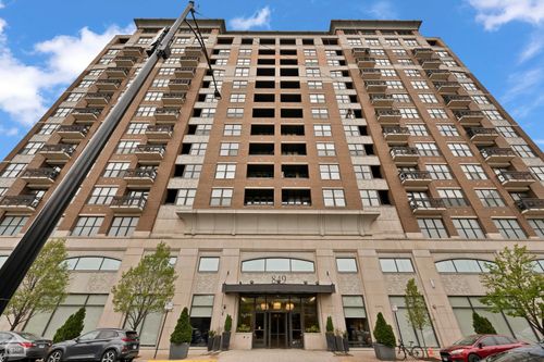 unit-1103-849 N Franklin St, Chicago, IL, 60610-3489 | Card Image
