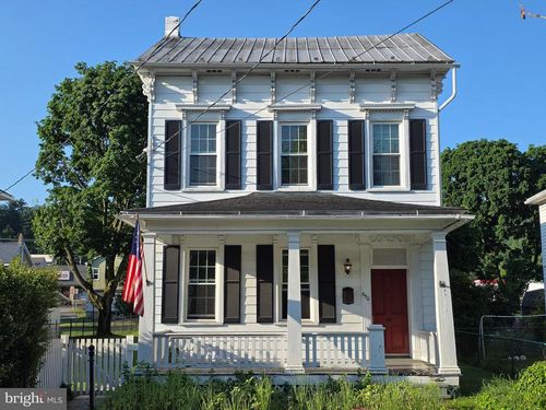 650 N 2nd St, LYKENS, PA, 17048-1303 | Card Image
