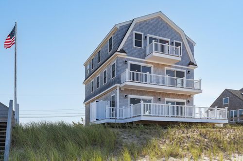 100 Salt Marsh Rd, East Sandwich, MA, 02537-1092 | Card Image