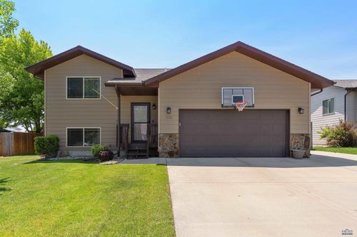 5245 Savannah St, RAPID CITY, SD, 57703-7209 | Card Image