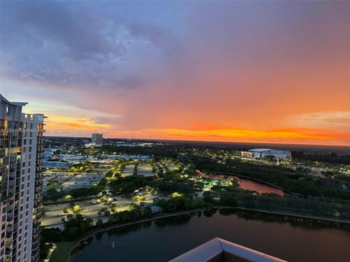 apt-2607n-2641 N Flamingo Rd, Plantation, FL, 33323-1745 | Card Image