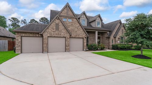 2073 Brookmont Dr, Conroe, TX, 77301-1585 | Card Image