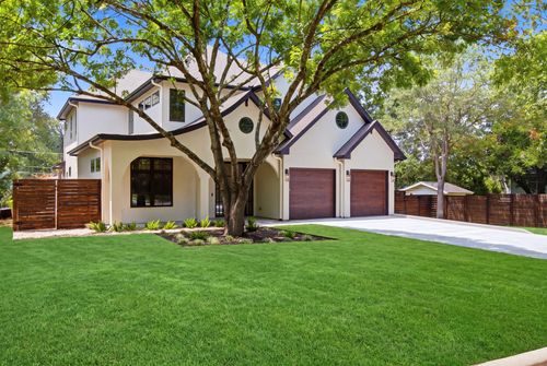 2707 White Horse Trl, Austin, TX, 78757-2748 | Card Image