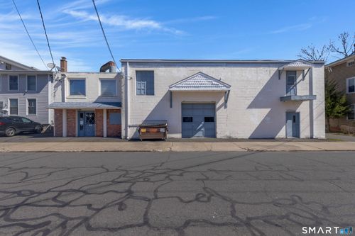 21 Pleasant St, New Britain, CT, 06051-2793 | Card Image