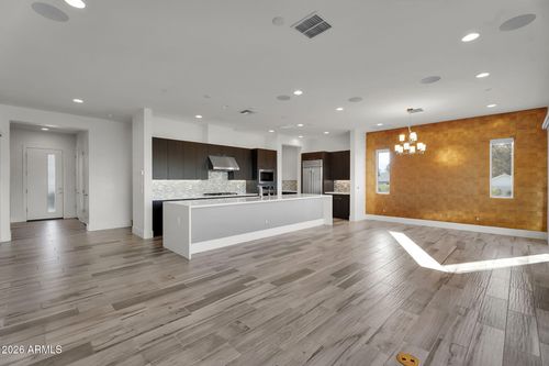 1552 N 68th Pl, Scottsdale, AZ, 85257-2600 | Card Image