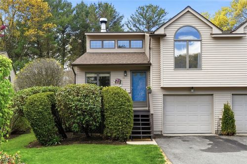 90 Cardinal Dr, North Kingstown, RI, 02852-6527 | Card Image