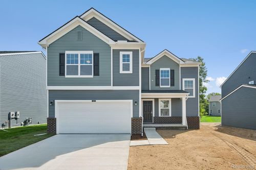368 Edge Brook Dr, Holly, MI, 48442-2031 | Card Image