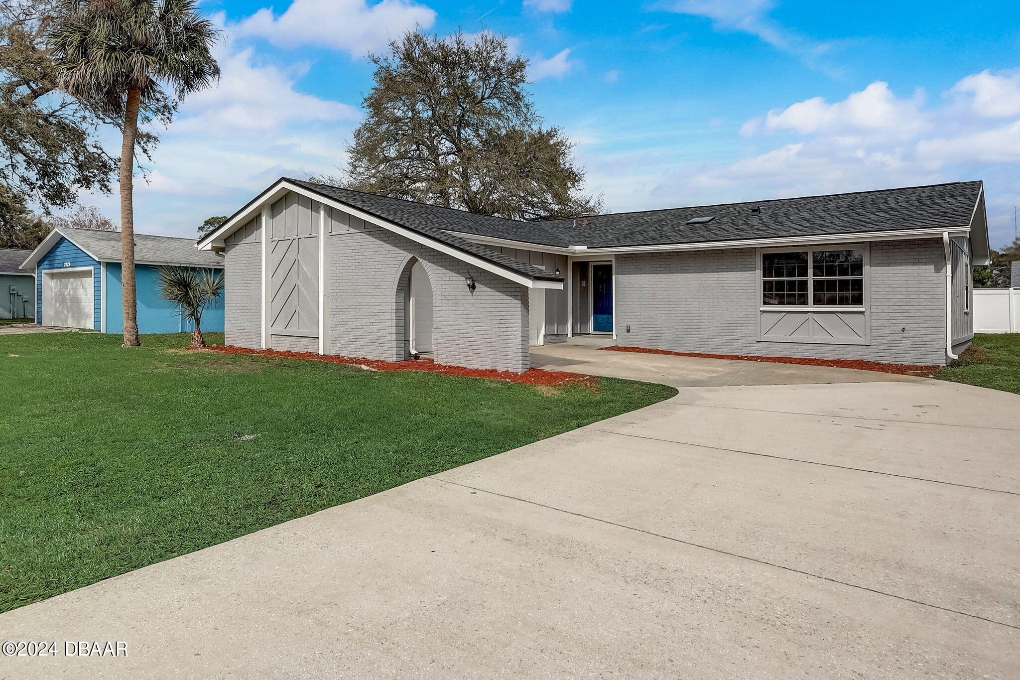 Foxcroft Ln, South Daytona, FL 32119