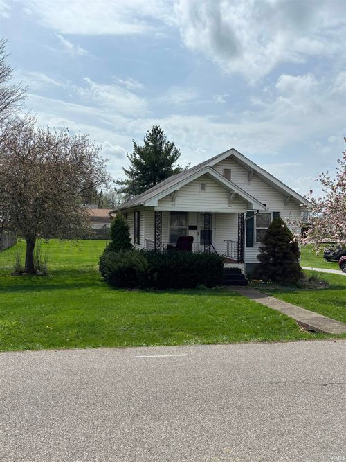 205 Arthur St, Salem, IN, 47167-1003 | Card Image