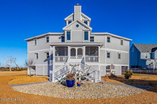 180 Taylor Rd, Marshallberg, NC, 28553-5001 | Card Image