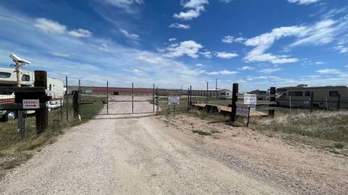 1307 Us Highway 87, Glenrock, WY, 82637-9509 | Card Image