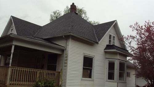 315 E Monroe Ave, Chrisman, IL, 61924-1213 | Card Image