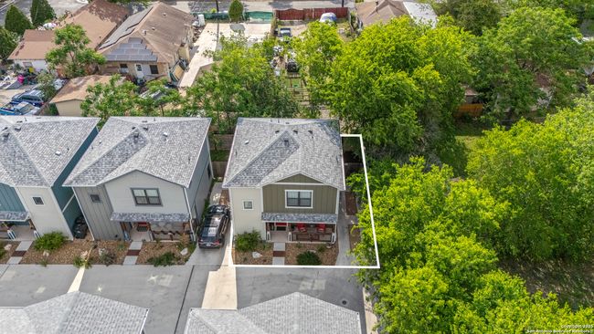 UNIT-401 - 211 Utah St, Townhouse with 2 bedrooms, 3 bathrooms and null parking in San Antonio TX | Image 40