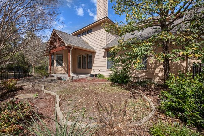 4229 Johns Light Dr, Condo with 3 bedrooms, 3 bathrooms and 4 parking in Austin TX | Image 36