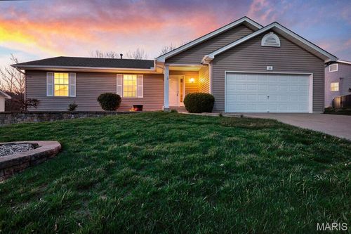 131 Stone Post Ln, Wentzville, MO, 63385-5561 | Card Image
