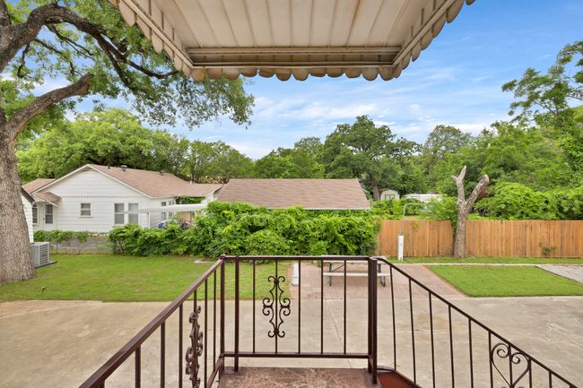 Apartment Balcony | Image 36