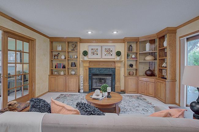 Living Room (view 2 of 3) | Image 15