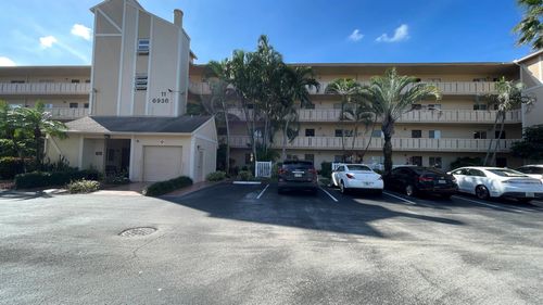 apt-405-6936 Huntington Ln, Delray Beach, FL, 33446-2544 | Card Image