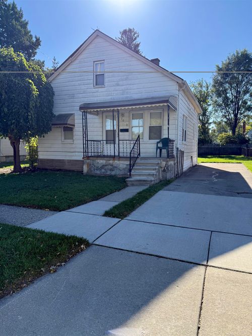 7038 Dodge Ave, Warren, MI, 48091-2630 | Card Image