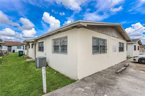 514 Nw 7th Ave, Florida City, FL, 33034-3254 | Card Image