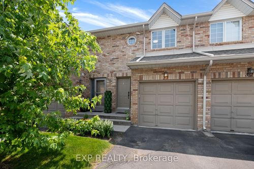 31-2025 Cleaver Ave, Burlington, ON, L7M4H8 | Card Image