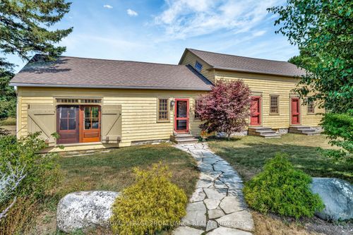 406 Salmon Point Rd, Cherry Valley, ON, K0K1P0 | Card Image