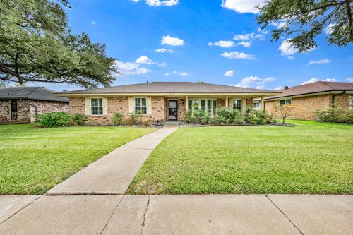 1606 Clear Point Dr, Garland, TX, 75041-5270 | Card Image