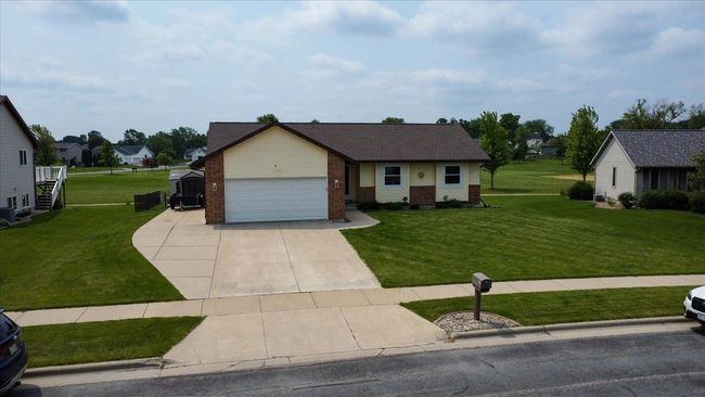 830 Violet Ln, House other with 5 bedrooms, 3 bathrooms and null parking in Oregon WI | Image 60