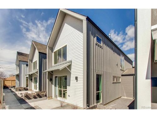 2819 N Jackson St, Denver, CO, 80205-5051 | Card Image