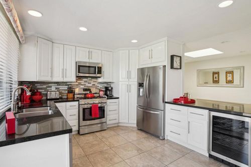 436 S Sierra Madre, Palm Desert, CA, 92260-2166 | Card Image