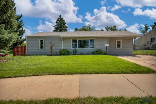 2402 Willow Ave, Rapid City, SD, 57701-7205 | Card Image