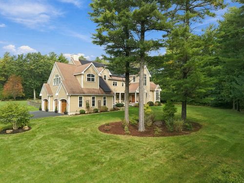 20 Hillside Ln, Duxbury, MA, 02332-2961 | Card Image