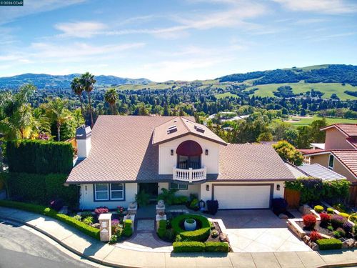 385 Paraiso Drive, Danville, CA, 94526 | Card Image