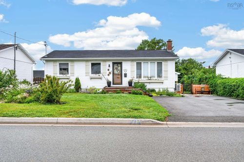 43 Ranna Dr, Sydney, NS, B1P3Y5 | Card Image