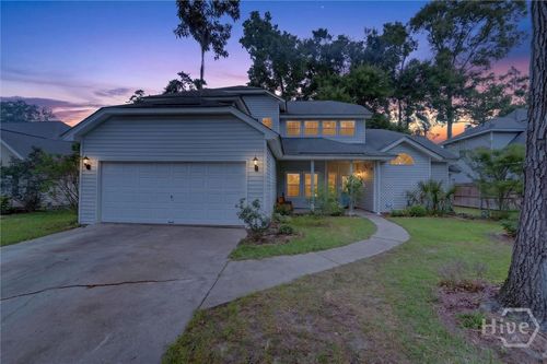 18 Angel Oaks Dr, Savannah, GA, 31410-3167 | Card Image