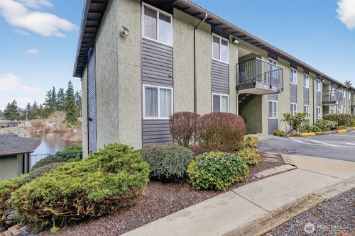 c53-615 75th St Se, Everett, WA, 98203-5688 | Card Image
