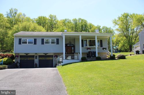 2616 Faust Rd, GILBERTSVILLE, PA, 19525-9744 | Card Image