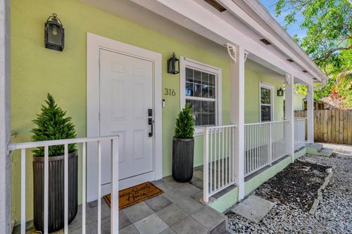 316 Seminole Ave, Fort Lauderdale, FL, 33312-1626 | Card Image