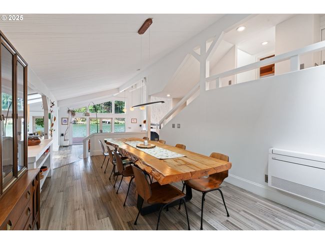 1115 Lake Front Rd, House other with 4 bedrooms, 4 bathrooms and 2 parking in Lake Oswego OR | Image 20