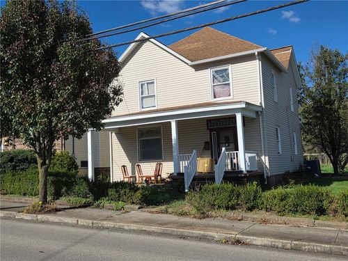 98 W Church St, Fairchance, PA, 15436 | Card Image