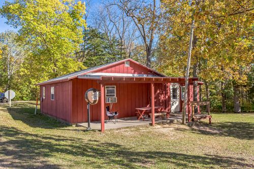 6903 W White Eagle Road, LEAF RIVER, IL, 61047 | Card Image