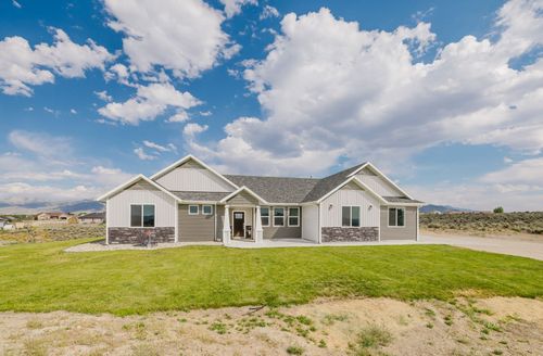 674 Foxridge Pl, Spring Creek, NV, 89815-6949 | Card Image