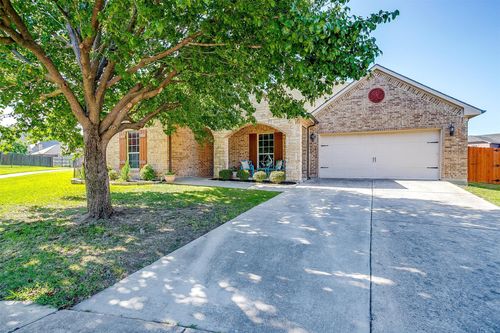 1201 Claire Ct, Burleson, TX, 76028-0320 | Card Image