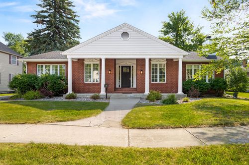 512 8th St N, Wahpeton, ND, 58075-4033 | Card Image